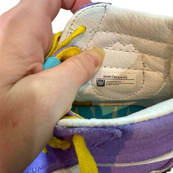 Vans The Simpsons Lisa for President Lisa 4 Prez Sk8 Hi Top Sneakers Kids Size 2 - Picture 11 of 13